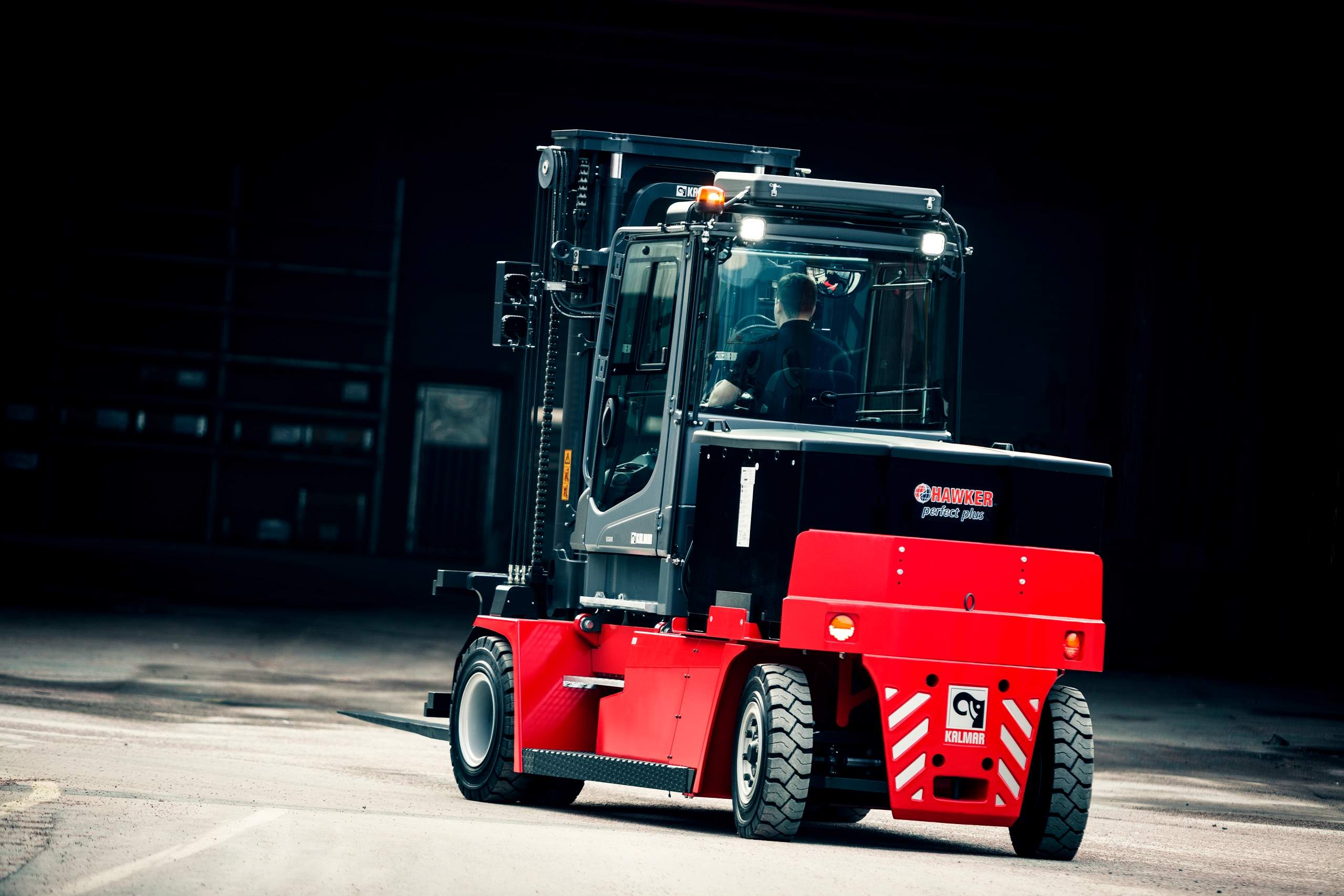 Kalmar Light Electric Forklift | Kalmarglobal