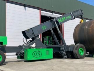 Heavy duty range of reachstackers